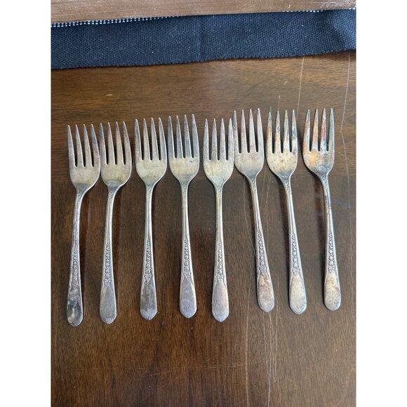 Vintage 1941 Wm Rogers Mfg Co Silverplate Flatware 28 Pcs Priscilla Lady Ann - Picture 8 of 9